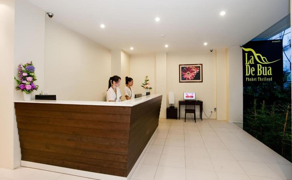 La De Bua Hotel Patong Buitenkant foto