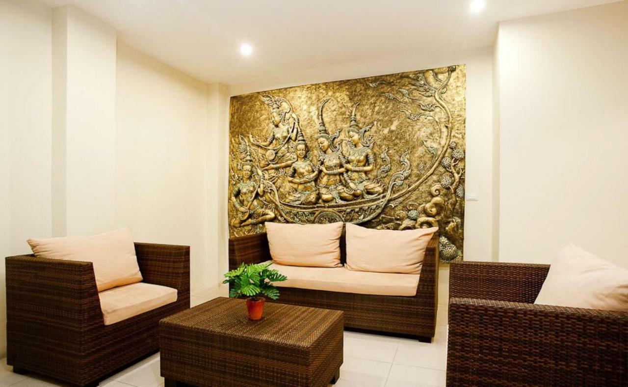 La De Bua Hotel Patong Buitenkant foto